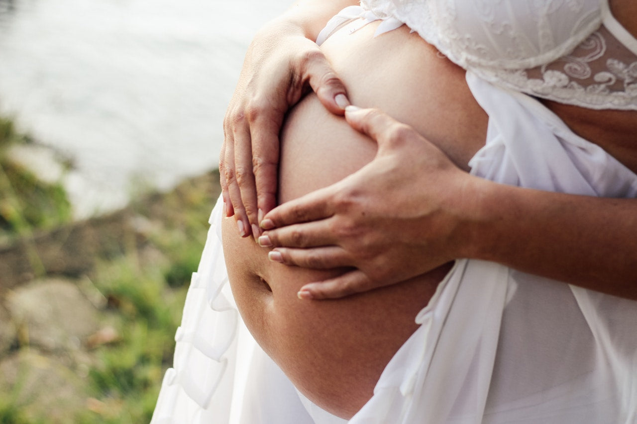 Natural skincare for pregnancy skin by Four Cow Farm